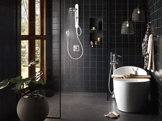 Luxury Bathroom with hardware and fittings at Weinstein Plumbing Supply West Chester